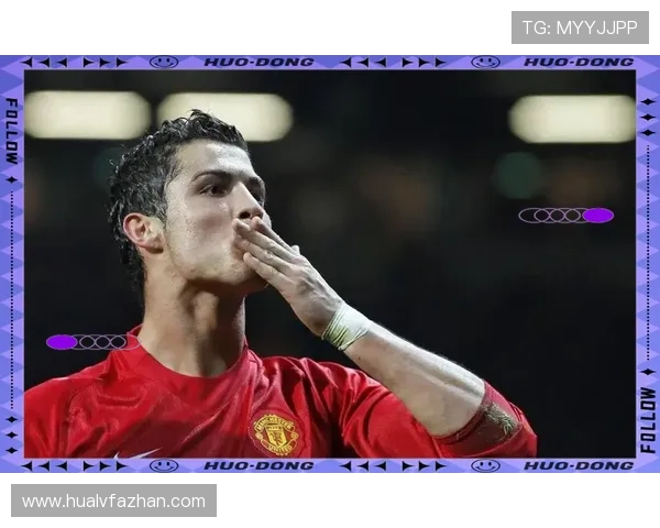 黑色9号足球明星的传奇之路与辉煌成就揭秘