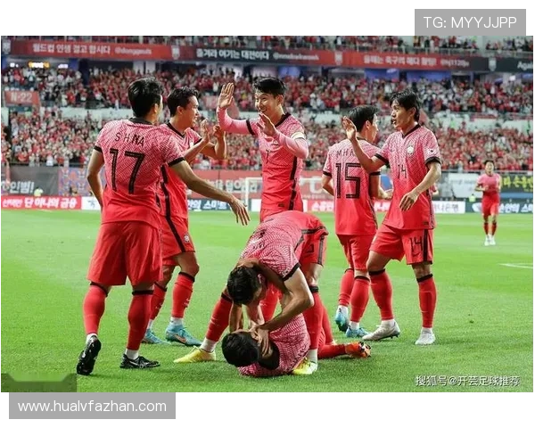 今日推荐日本足球明星助力球队争夺荣誉与梦想的精彩表现